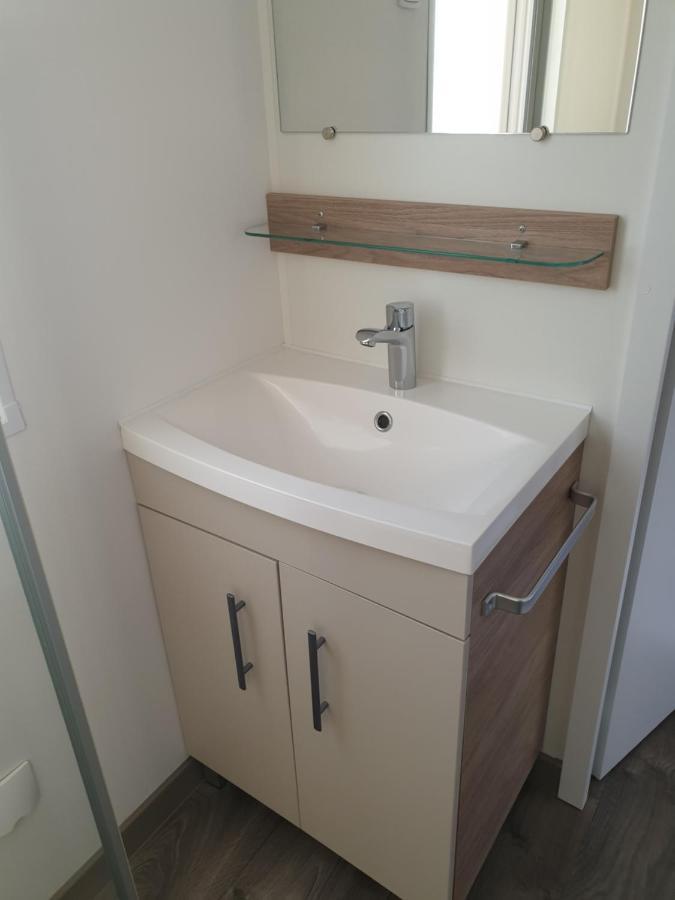 Mobil Home 3 Chambres Lattes Dış mekan fotoğraf